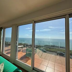 https://incredible-panoramic-sea-view-studio-sleeps-3-people.bournemouth-hotels.org
