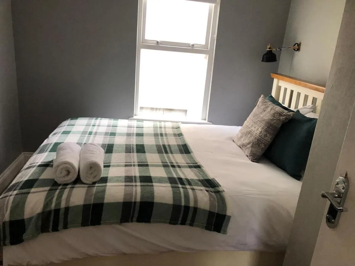 Semesterbostad Beautiful Historic 1870 Home Fully Renovated & Modernised Belfast